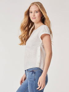 Jasper Crepe Button Detail Eyelet Blouse, NYC White | Meison Studio Presents Jones New York