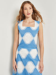 Modern Fit Lace Inset Woven Cropped Tank, Adriatic Blue/White | Meison Studio Presents Misook