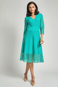 Fit-N-Flare Textured Soft Knit Midi Dress | Ming Wang meison Fit-N-Flare Textured Soft Knit Midi Dress | Ming Wang meison