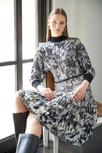 Contrast Pattern Soft Knit Dress, Black/White | Meison Studio Presents Ming Wang