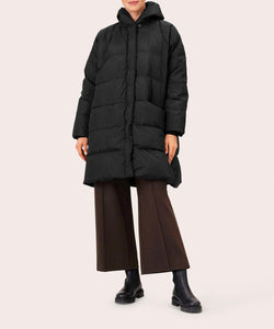 Thilde Puffer Coat, Black Solid | Meison Studio Presents Masai