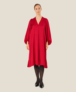 Nalo Smock-Sleeve Midi Dress | Scarlet Sage Solid | Masai Copenhagen