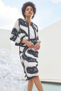 Plus Size Fine Pleat Jacket - Abstract Brushstroke Crepe de Chine, Black/White | Ming Wang