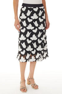 Plus Size Openwork Floral Lace A-Line Skirt, Black/White, Black/White | Ming Wang