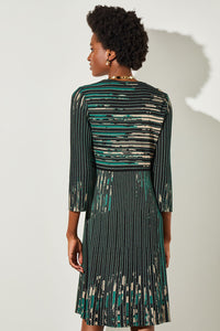 Plus Size V-Neck Patterned Ribbed Soft Knit Dress, Jewel Green/Dark Champagne/Black | Ming Wang