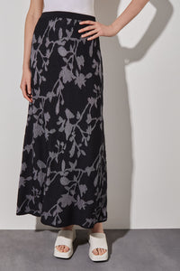 Maxi A-Line Skirt - Floral Jacquard Soft Knit, Black/White | Ming Wang
