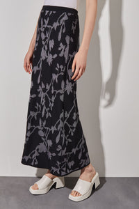 Plus Size Maxi A-Line Skirt - Floral Jacquard Soft Knit, Black/White | Ming Wang