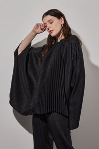Pleated Poncho - Shimmer Woven, Black/Silver | Ming Wang