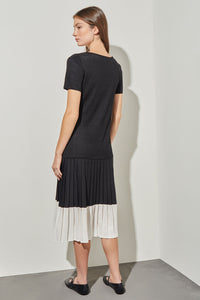 Plus Size Midi Drop-Waist Dress - Pleated Mixed Media, Black/White | Ming Wang